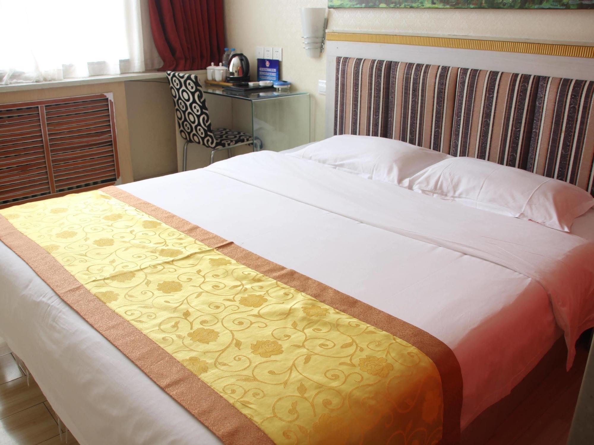 Super 8 Hotel Beijing Shijingshan Jiujiuyuan Exteriér fotografie